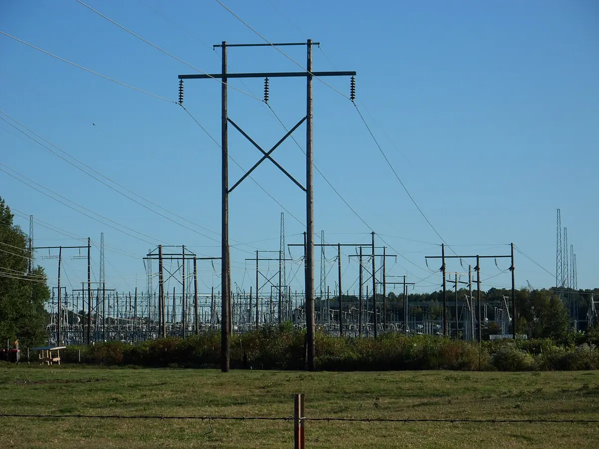 500 kV to 161 kV substation near Little Rock, Arkansas